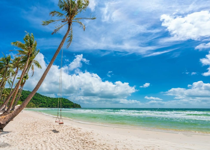 Bãi Sao là bãi tắm đẹp nhất trong tour Phú Quốc