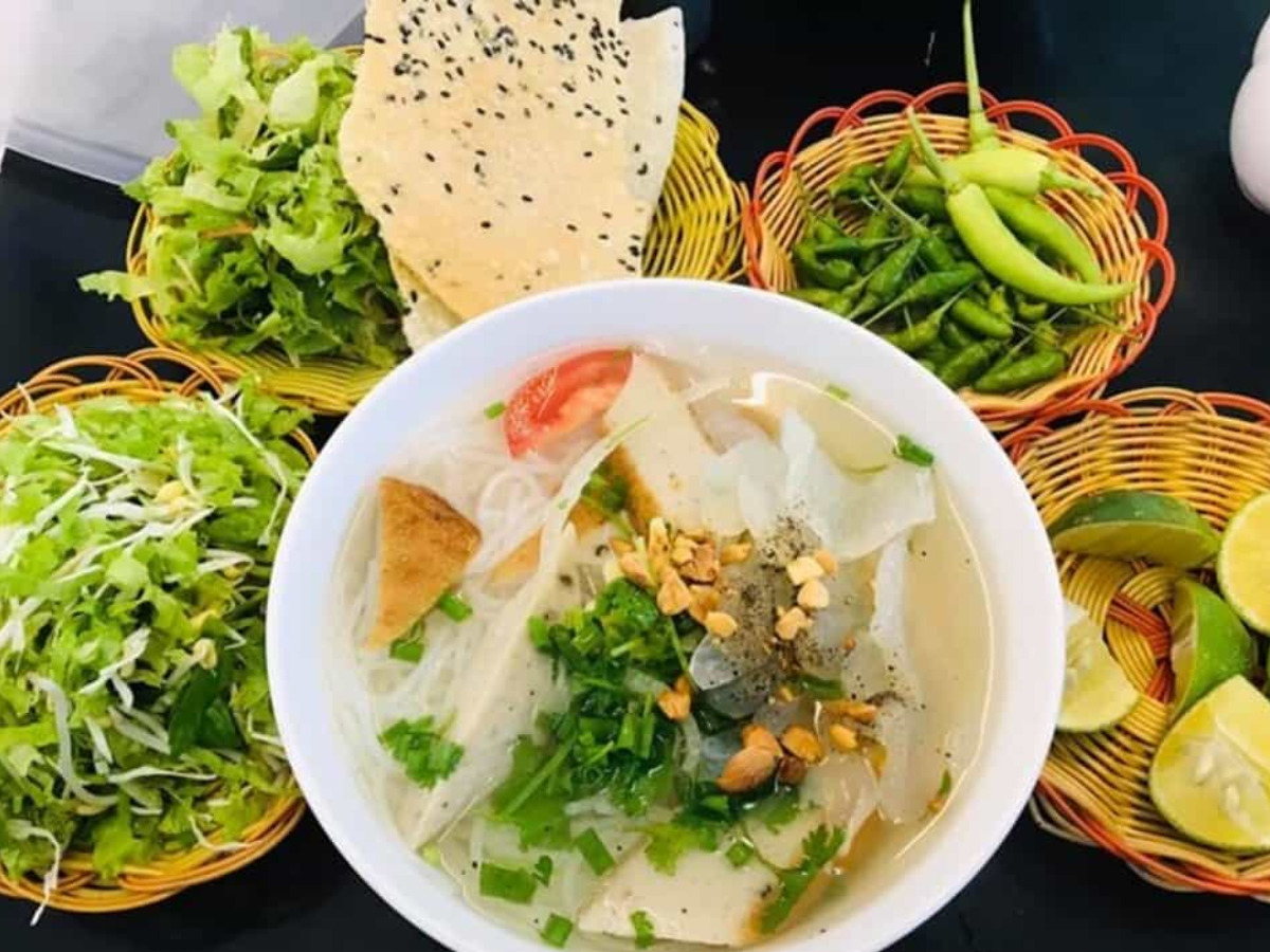 Bánh canh chả cá Nha Trang Bánh canh chả cá Nha Trang