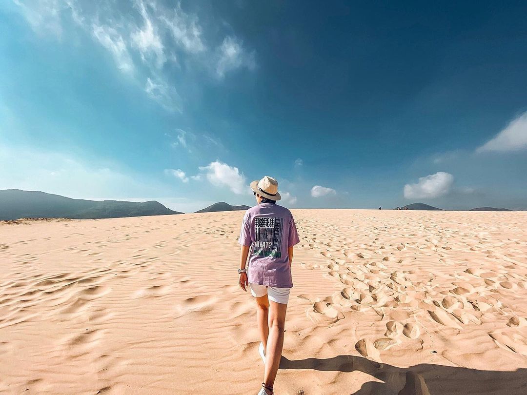 Bạn nên chọn trang phục phù hợp để có những trải nghiệm khám phá Quảng Bình thoải mái và vui vẻ Bạn nên chọn trang phục phù hợp để có những trải nghiệm khám phá Quảng Bình thoải mái và vui vẻ