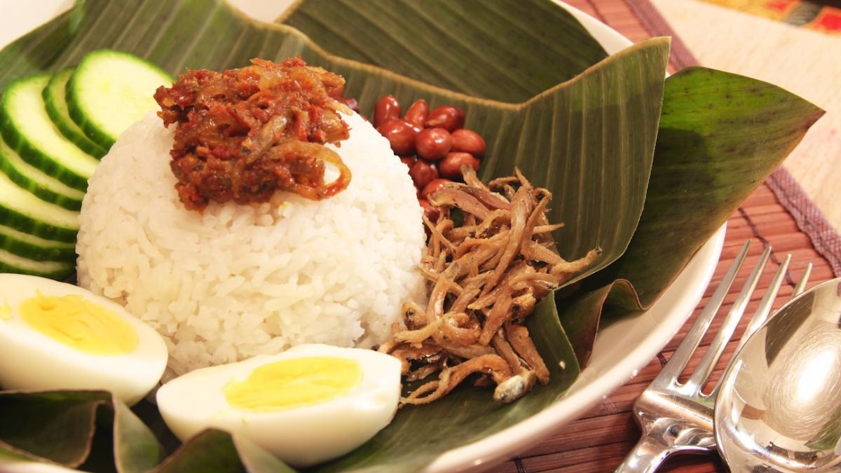 Món Nasi Lemak tại Malaysia Món Nasi Lemak tại Malaysia