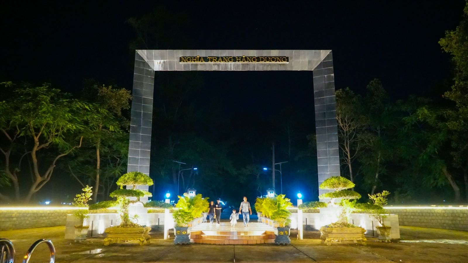 Nghĩa trang Hàng Dương là nơi yên nghỉ của hàng ngàn chiến sĩ cách mạng Nghĩa trang Hàng Dương là nơi yên nghỉ của hàng ngàn chiến sĩ cách mạng