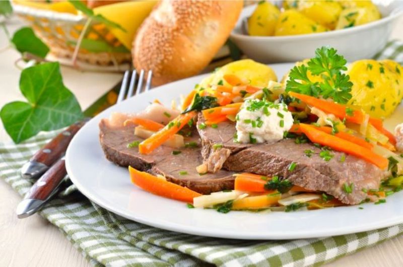 Món hầm Tafelspitz là đặc sản thường được dùng vào mùa Đông