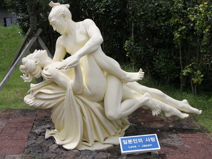 Công viên tình yên Loveland hàng năm thu hút rất nhiều du khách đến tham quan