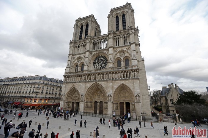 Nhà thờ đức bà Paris Nhà thờ đức bà Paris
