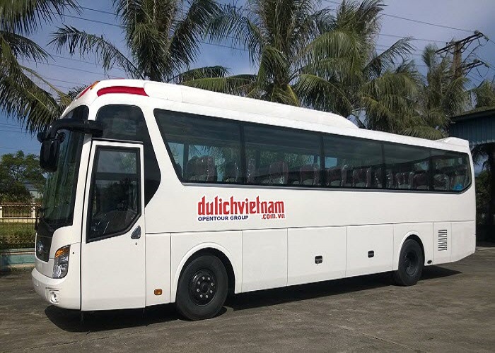 Tuyến tàu cao tốc hiện đại Vân Đồn - Quan Lạn Tuyến tàu cao tốc hiện đại Vân Đồn - Quan Lạn