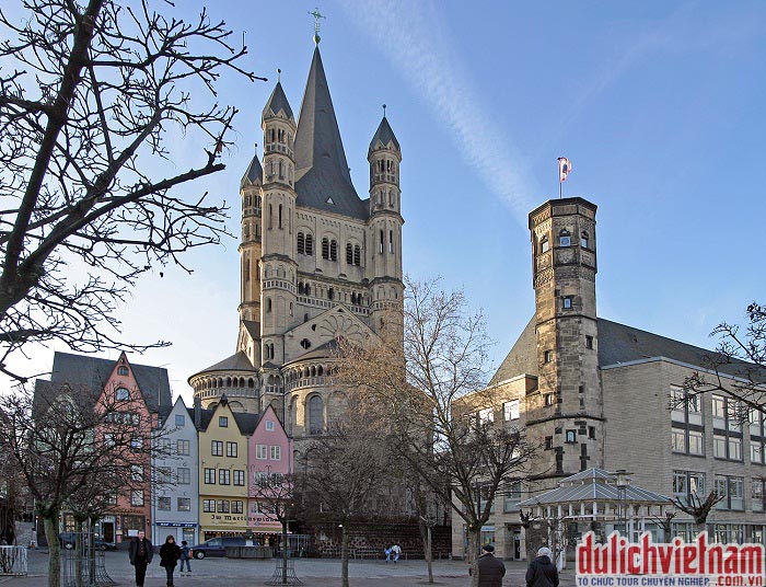 Nhà thờ Saint Martin Nhà thờ Saint Martin