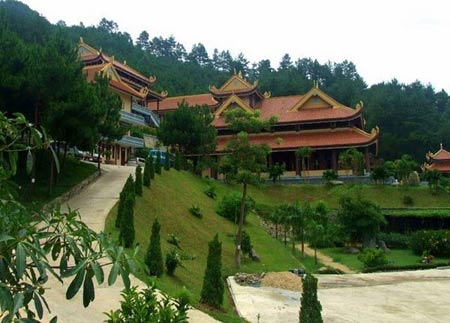 Thiền Viện Trúc Lâm