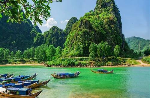 Du Lịch Free & Easy Quảng Bình 3 Ngày 4 Đêm - Đi Tàu