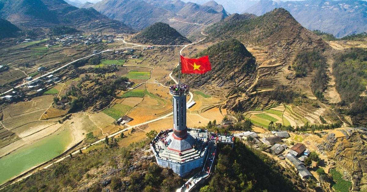 Du Lịch Đông Bắc: Hà Nội - Hà Giang - Lũng Cú - Sông Nho Quế - Thác Bản Giốc - Động Ngườm Ngao - Pác Bó - Hồ Ba Bể 5 Ngày + Xe Ôtô