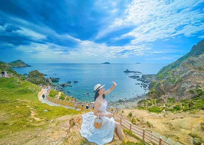 Tour Du Lịch Quy Nhơn - Phú Yên 4N3Đ: Từ Hà Nội - Quy Nhơn - Phú Yên Khuyến Mãi + Bay VJ ( Đi thứ 7 về thứ 3)