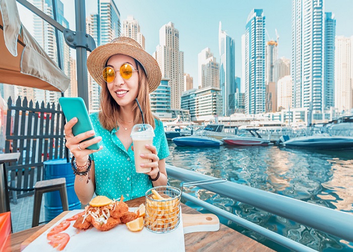 Tour Dubai 5N4Đ: Từ Đà Nẵng - Dubai - Sa Mạc Safari - Abu Dhabi, Bay Hàng không 5* Emirates Airlines + KS 5*