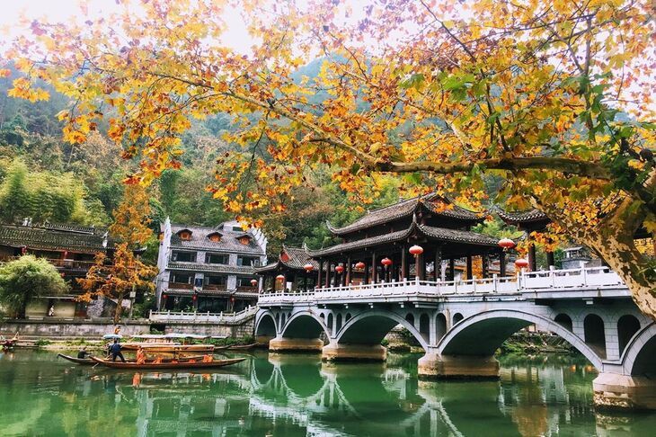 Du Lịch Trung Quốc: Hà Nội - Ân Thi - Phượng Hoàng Cổ Trấn - Trương Gia Giới 6 Ngày Bay West Air