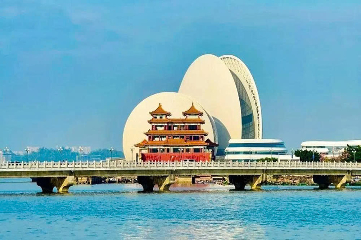 Du Lịch Trung Quốc: Hà Nội - Quảng Châu - Chu Hải - Thẩm Quyến 4 Ngày Bay Shenzhen Airlines (No Shopping)