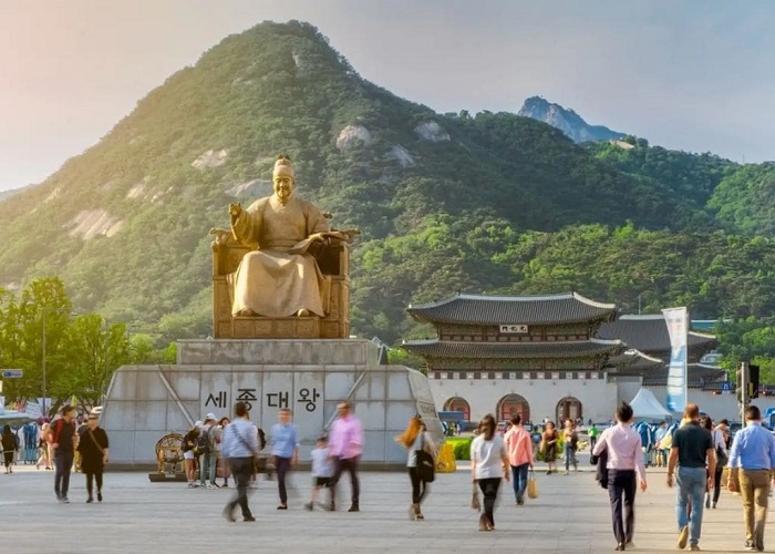 Tour Hàn Quốc 5N4Đ Mùng 3 Tết AL: Từ HCM - Nami - Seoul - Painter Show - Làng Cổ Hanbok - Cung điện, Bay Korea Air + KS 4-5*