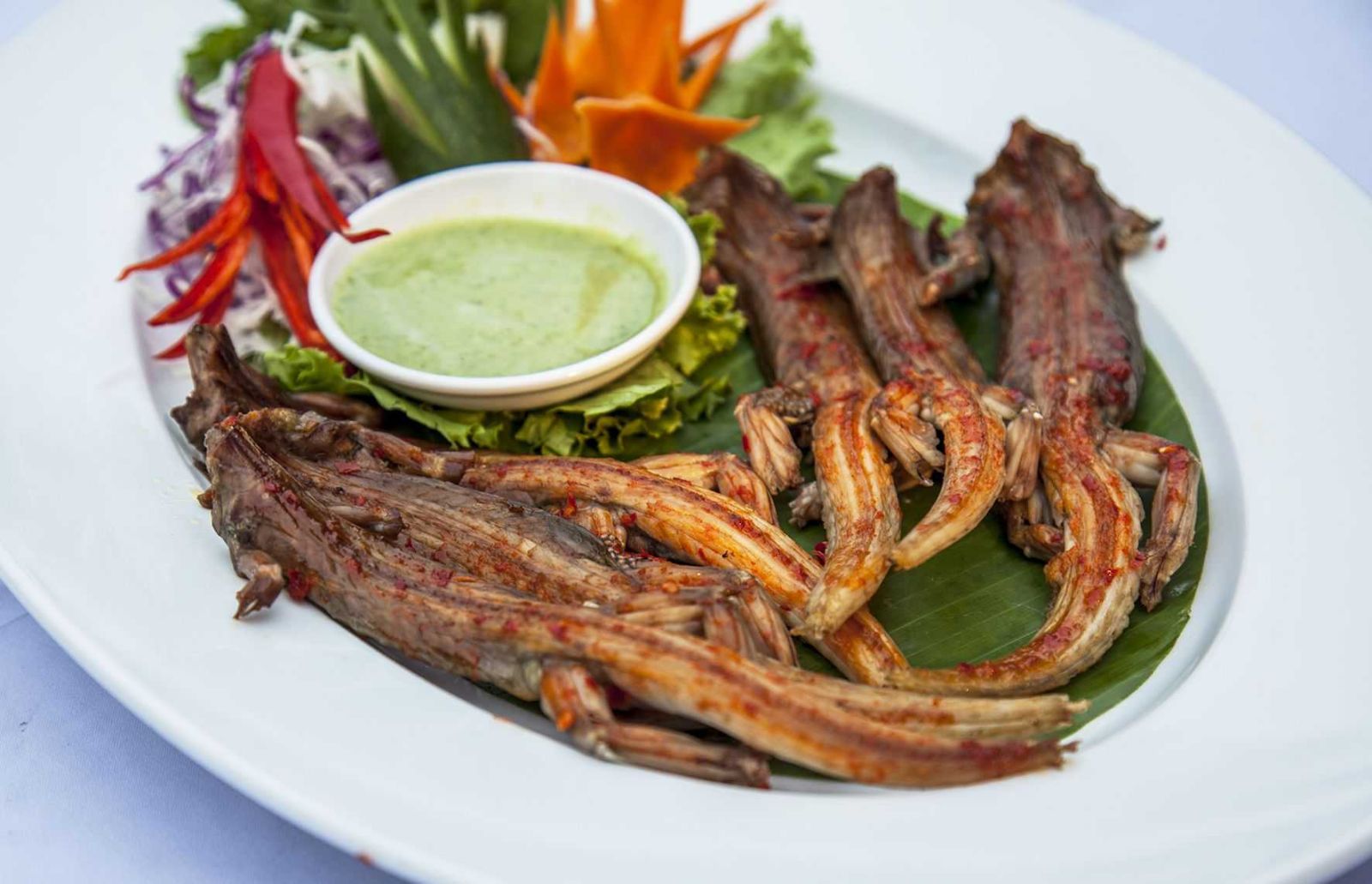 Dông cát là một món ăn đặc sản độc đáo của Mũi Né Dông cát là một món ăn đặc sản độc đáo của Mũi Né