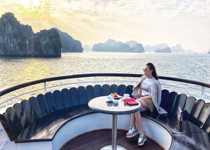 Hà Nội - Vịnh Hạ Long - Hạ Long Park - Bãi Cháy 3 Ngày 2 Đêm
